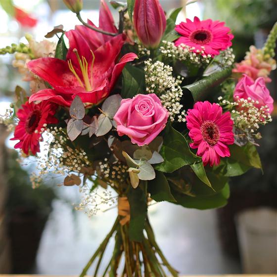 Beauty Apple Blossom Florist Blythe